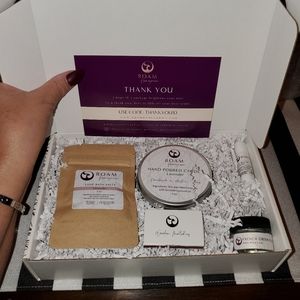 Roam Homegrown self care spa box